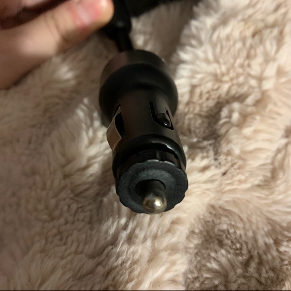 Scosche Bluetooth FM transmitter - Picture 3 of 4